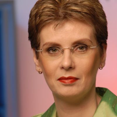 Kerstin Thurow headshot.